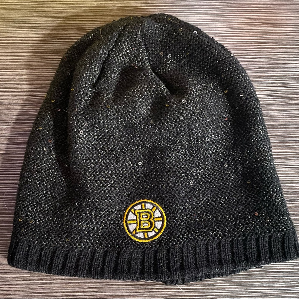 Women’s Boston Bruins Black Sparkle Adidas Beanie Hat